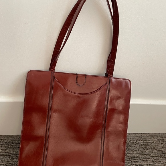 HOBO leather tote - in pristine condition - Picture 6 of 6